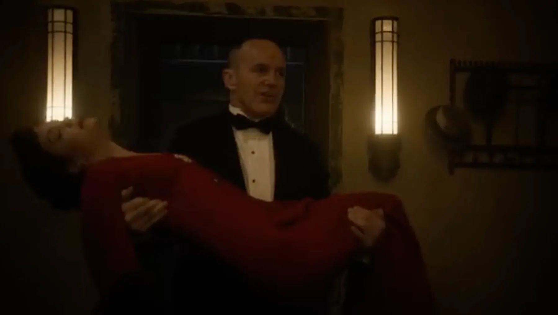 Coulson Carrying Viola