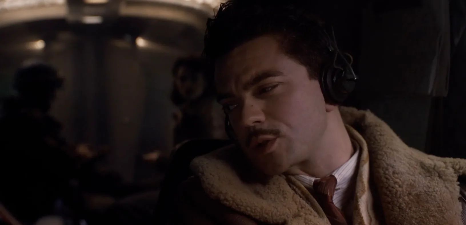 Howard Stark Flyes Carter and Cap