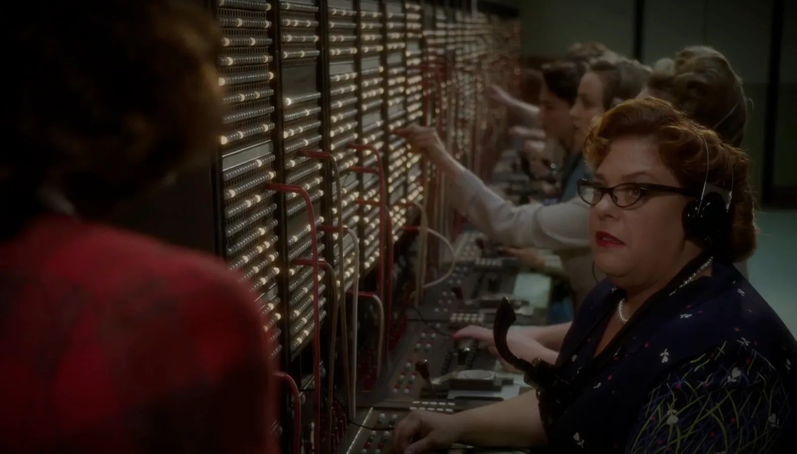 Rose Tells Peggy About Ray