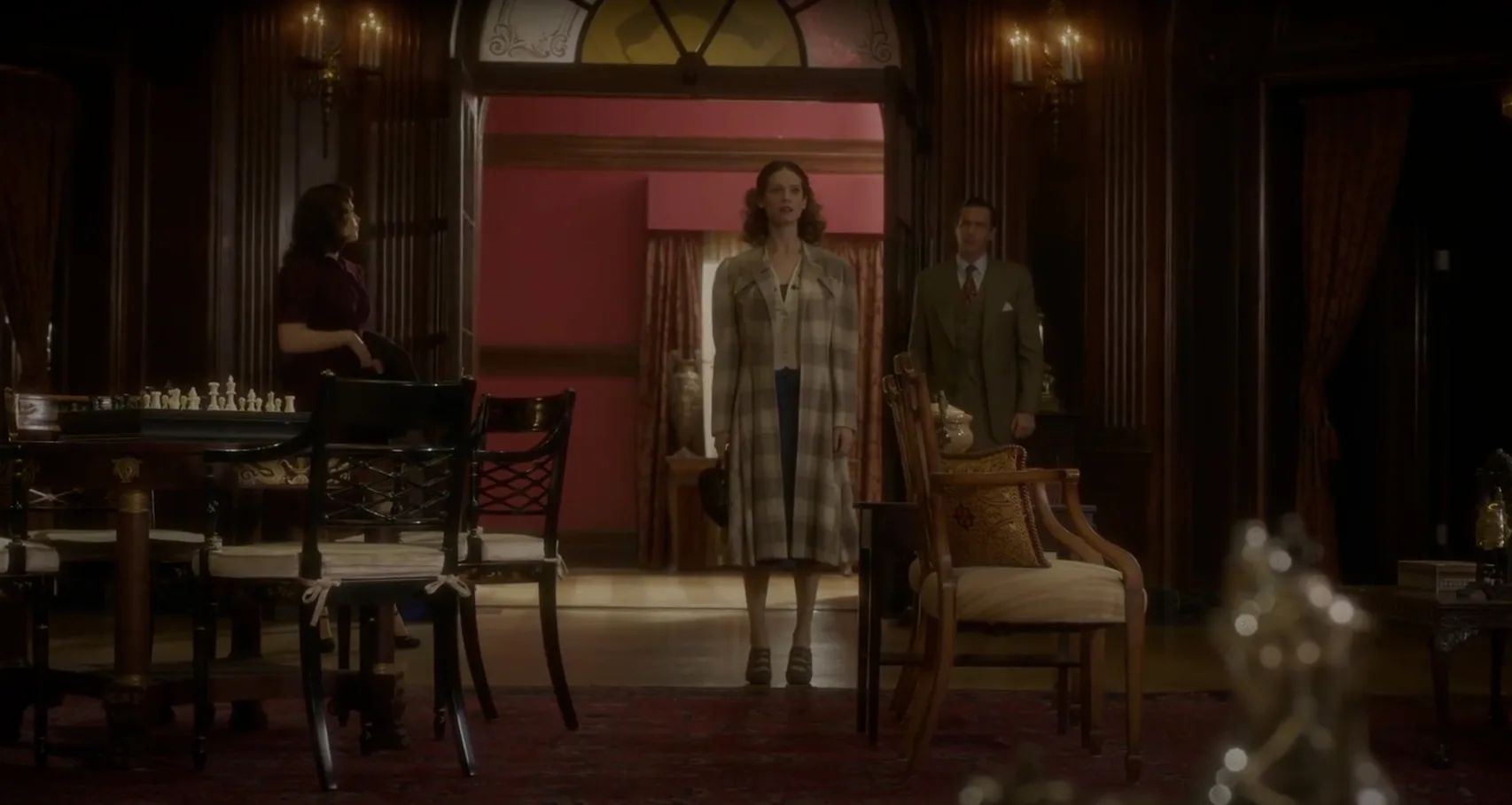 Angie Blown Away By Stark's Home