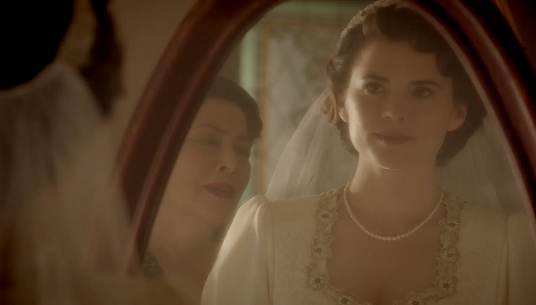Peggy Gets Ready For Her Wedding